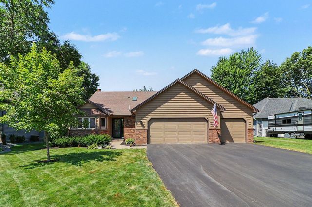 6408 Fawn Lane, Lino Lakes, MN 55014