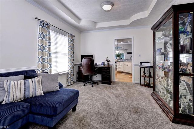 305 Ludlow DR, Seaford, VA 23696
