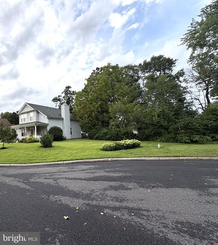 22 DERBY RD, Swedesboro, NJ 08085