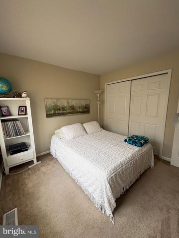 22 DERBY RD, Swedesboro, NJ 08085