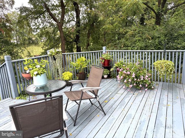 22 DERBY RD, Swedesboro, NJ 08085