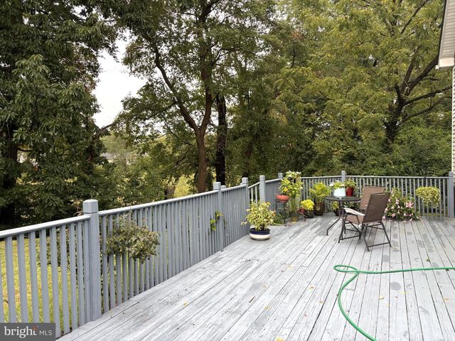 22 DERBY RD, Swedesboro, NJ 08085