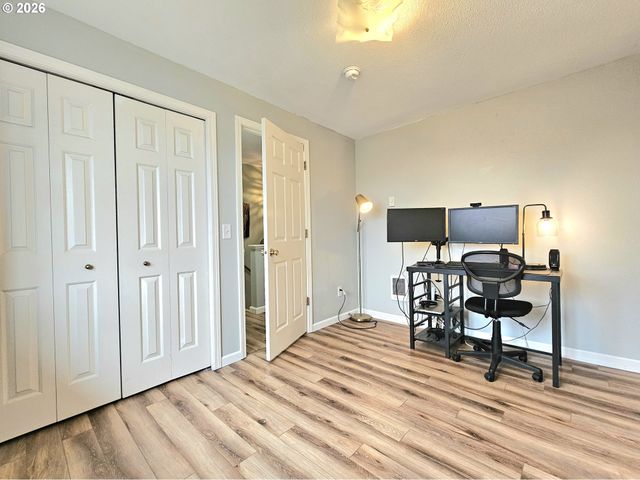 4467 FERGUS Ave, Eugene, OR 97402