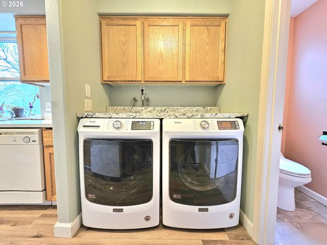 4467 FERGUS Ave, Eugene, OR 97402