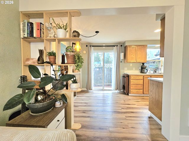 4467 FERGUS Ave, Eugene, OR 97402