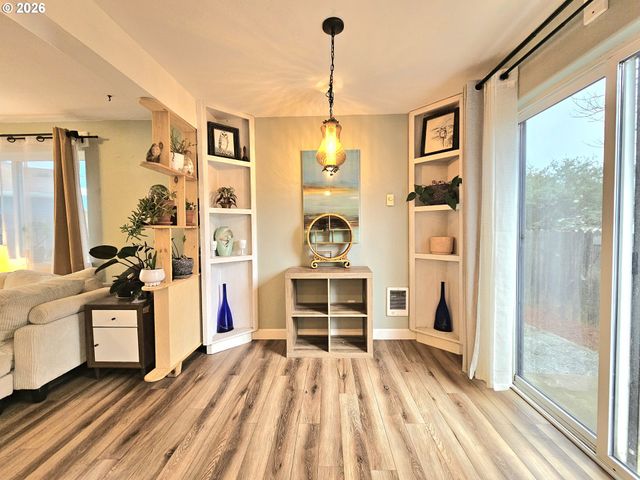 4467 FERGUS Ave, Eugene, OR 97402