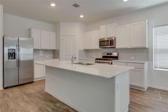 6721 Hartlage ST, Austin, TX 78754