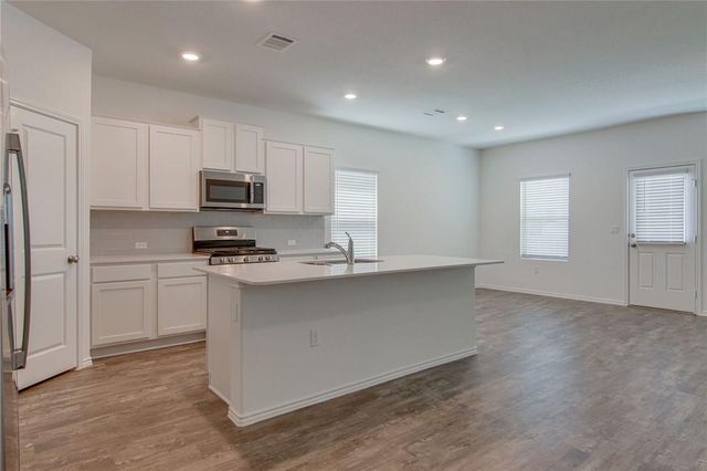 6721 Hartlage ST, Austin, TX 78754