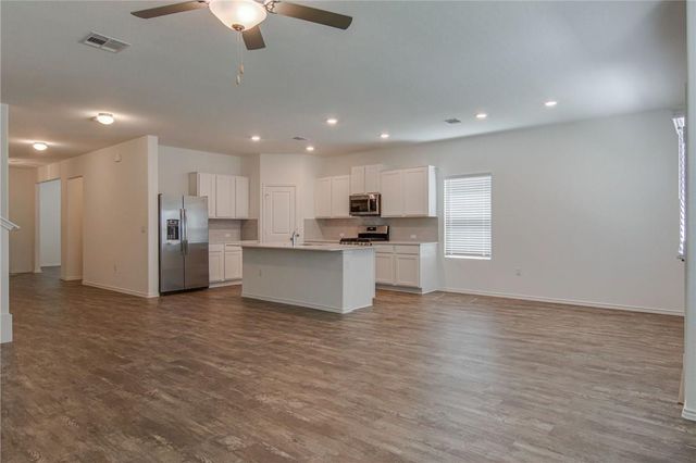 6721 Hartlage ST, Austin, TX 78754