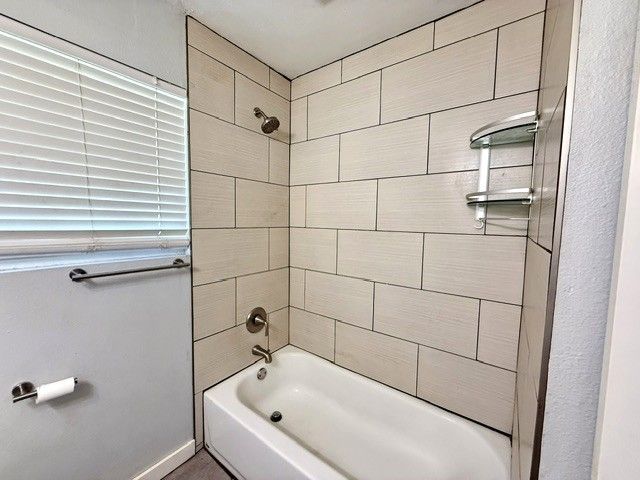 4214 Markins Dr, Corpus Christi, TX 78411