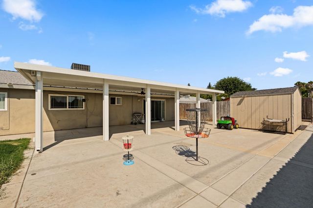 1053 Westward Way, Sacramento, CA 95833