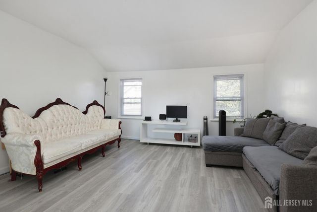 661 Leone Street, Woodbridge Proper, NJ 07095