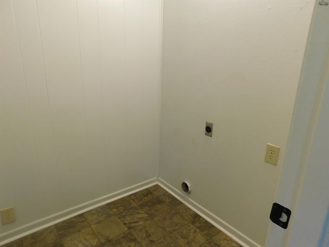 804 CHESTNUT STREET, Burkburnett, TX 76354