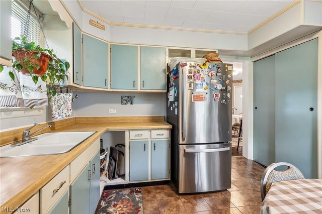 1111 Clark Avenue, Cleveland, OH 44109