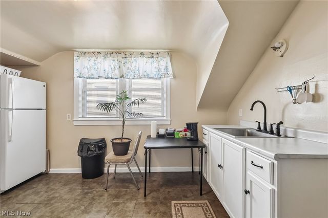 1111 Clark Avenue, Cleveland, OH 44109