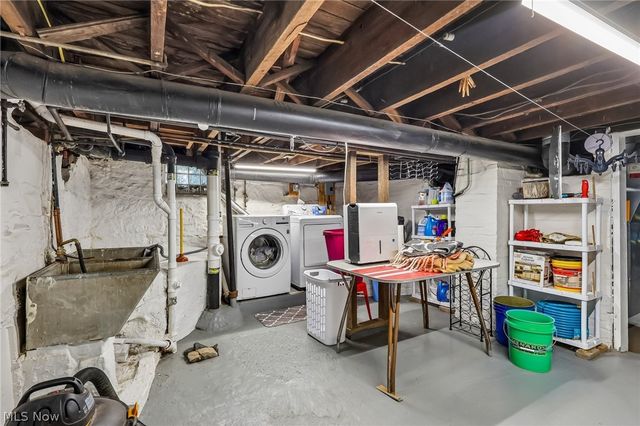 1111 Clark Avenue, Cleveland, OH 44109