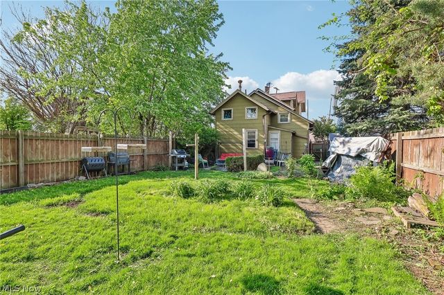 1111 Clark Avenue, Cleveland, OH 44109