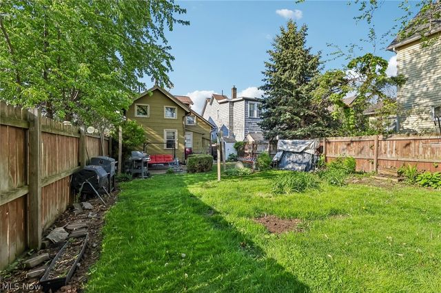 1111 Clark Avenue, Cleveland, OH 44109