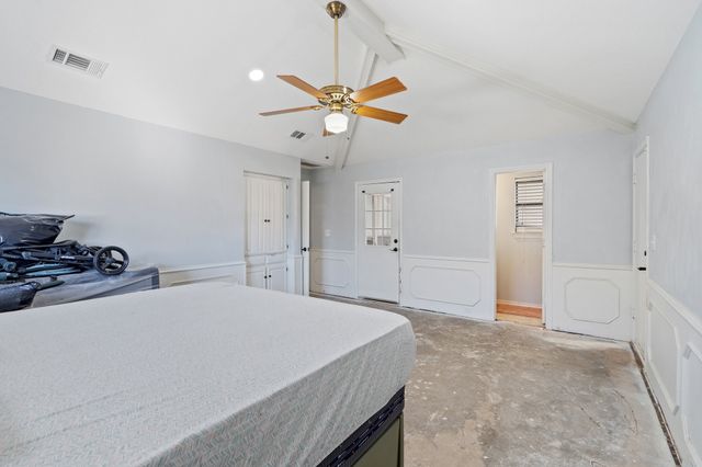 2220 Cedar Circle, Carrollton, TX 75006