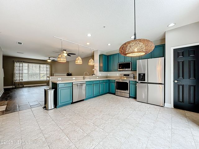 4590 CAPITAL DOME Drive, Jacksonville, FL 32246