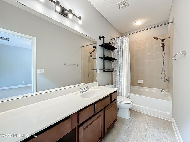 4590 CAPITAL DOME Drive, Jacksonville, FL 32246