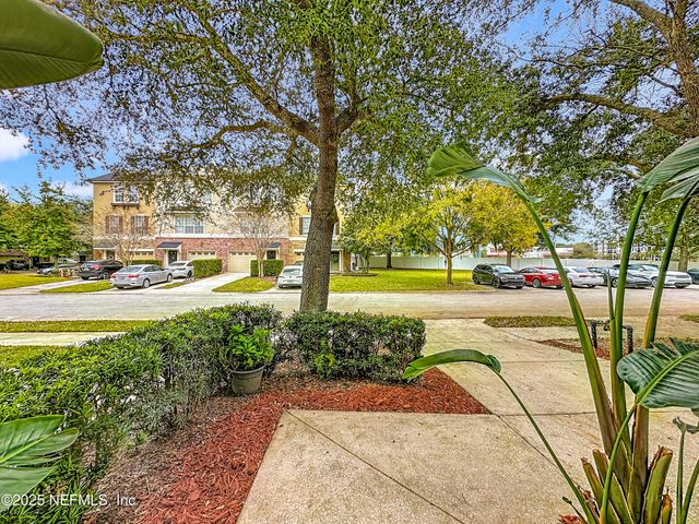 4590 CAPITAL DOME Drive, Jacksonville, FL 32246