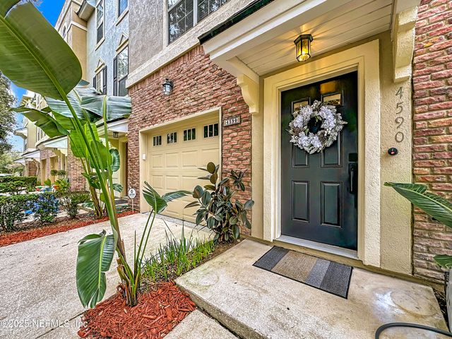 4590 CAPITAL DOME Drive, Jacksonville, FL 32246