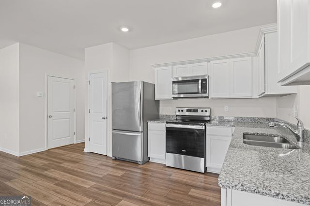 406 Kings Cross Way, Cartersville, GA 30120