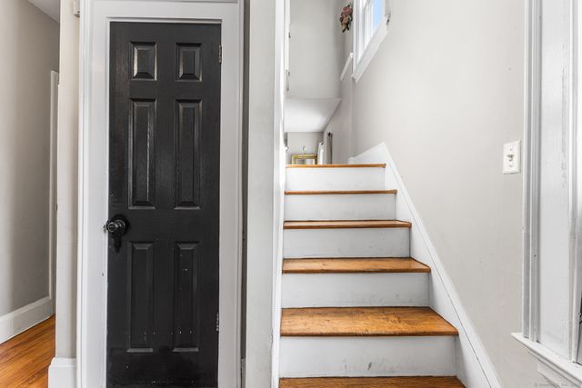 192 Warrenton Avenue, West Hartford, CT 06119