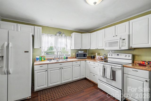 301 Hampton Road, Lancaster, SC 29720