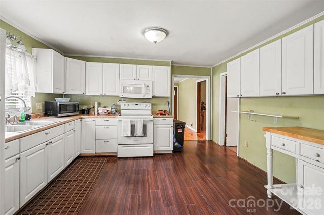 301 Hampton Road, Lancaster, SC 29720