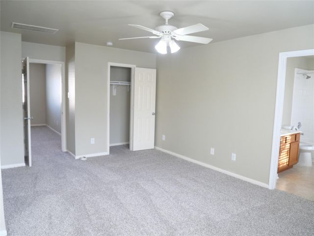 1739 Nichole Woods Drive, Houston, TX 77047