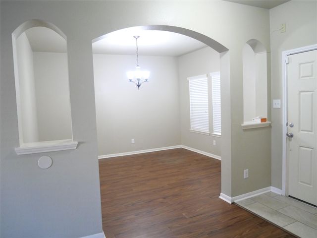 1739 Nichole Woods Drive, Houston, TX 77047