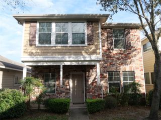 1739 Nichole Woods Drive, Houston, TX 77047