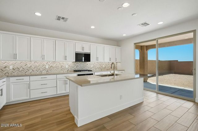 21475 E CATTLE Drive, Queen Creek, AZ 85142