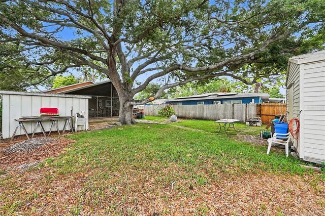 5560 76TH AVENUE N, Pinellas Park, FL 33781