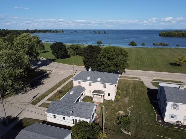 1117 BALDWIN AVENUE, Oshkosh, WI 54901