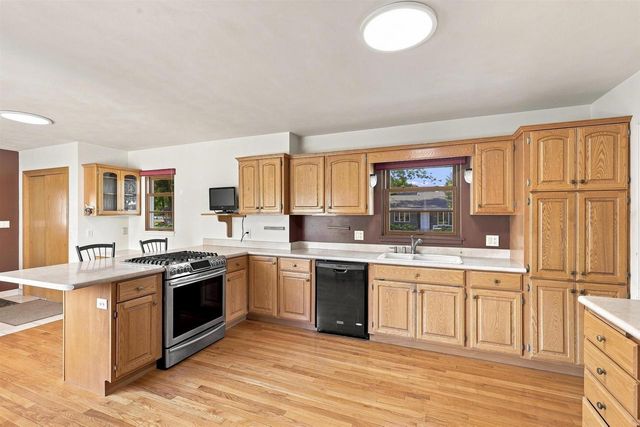 1117 BALDWIN AVENUE, Oshkosh, WI 54901
