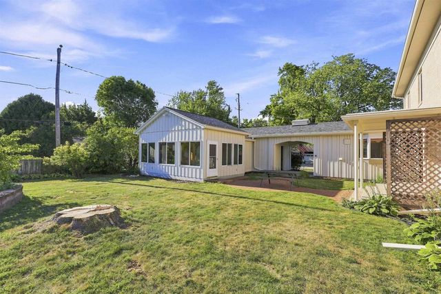 1117 BALDWIN AVENUE, Oshkosh, WI 54901