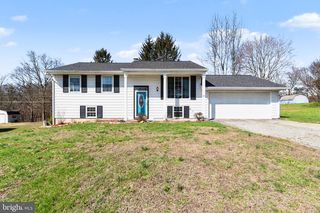 40 JEFFERSON ST, Duncannon, PA 17020
