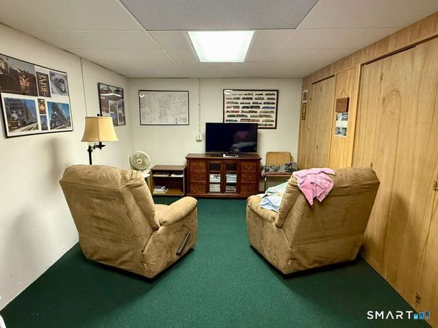 621 Overlook Path 621, Southington, CT 06489