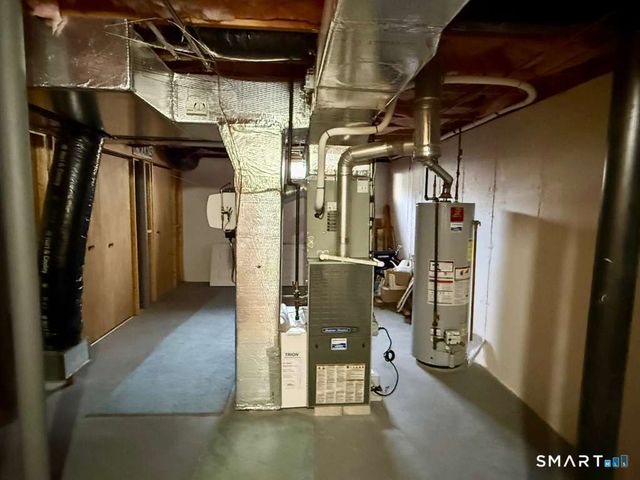 621 Overlook Path 621, Southington, CT 06489