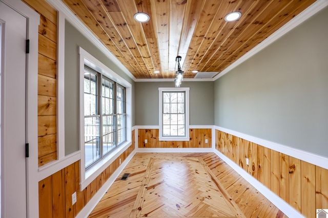 2255 Lovelaceville Florence Sta Rd W, Paducah, KY 42001