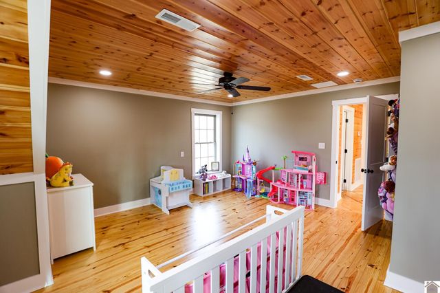 2255 Lovelaceville Florence Sta Rd W, Paducah, KY 42001