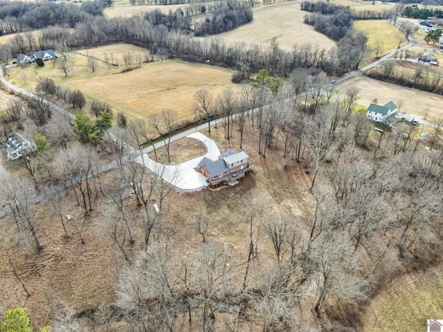 2255 Lovelaceville Florence Sta Rd W, Paducah, KY 42001