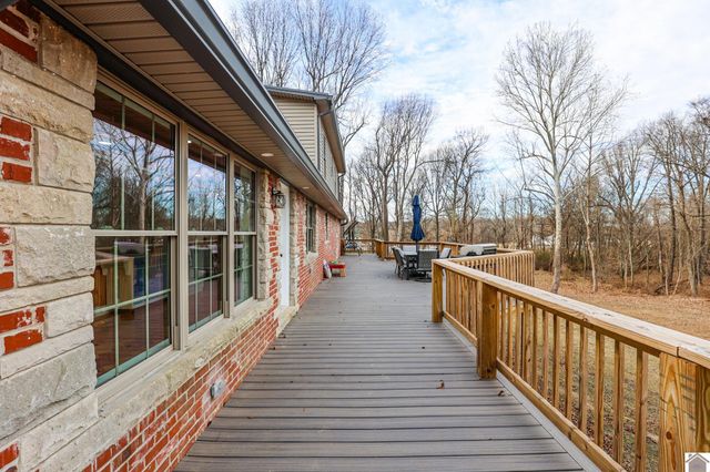 2255 Lovelaceville Florence Sta Rd W, Paducah, KY 42001