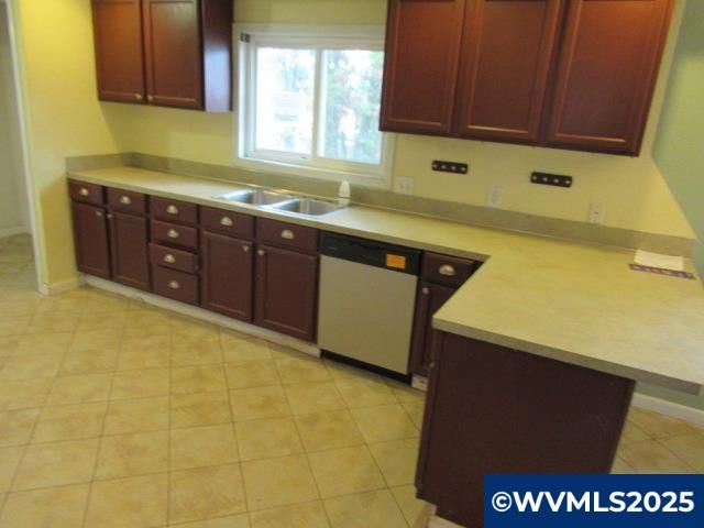 341 SW Madison St, Sheridan, OR 97378