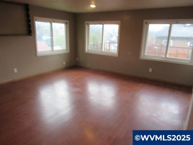 341 SW Madison St, Sheridan, OR 97378