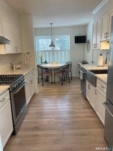 449 The Meadows, Enfield, CT 06082