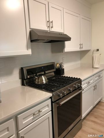 449 The Meadows, Enfield, CT 06082